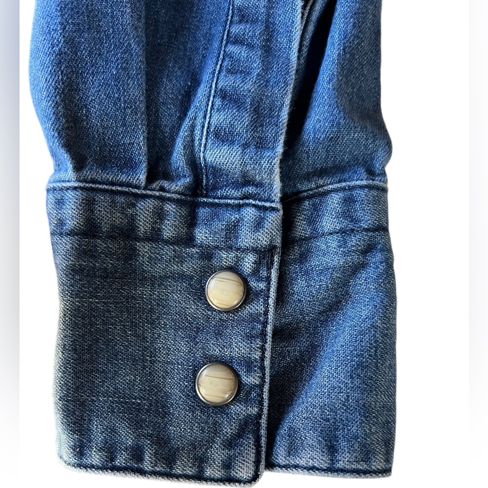 Levi’s Western Denim Shirt Slim Fit Snap Front Medium Wash Size M - Picture 3 of 7
